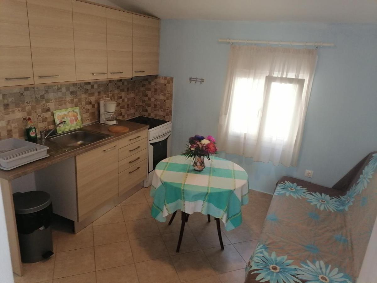 Porto Almira Beachfront House Никити Экстерьер фото