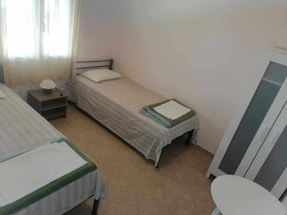 Porto Almira Beachfront House Никити Экстерьер фото
